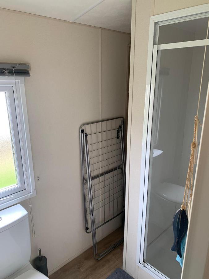 Angie'S Caravan At Seawick Hotell Saint Osyth Eksteriør bilde